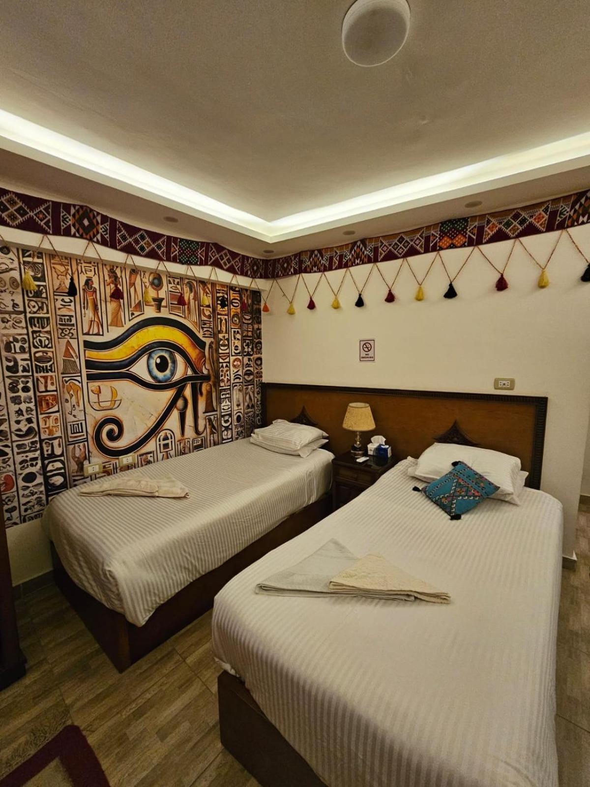 Atlantis Pyramids Inn Ghatati Exterior photo