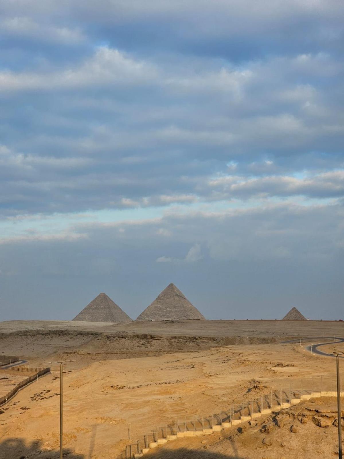 Atlantis Pyramids Inn Ghatati Exterior photo